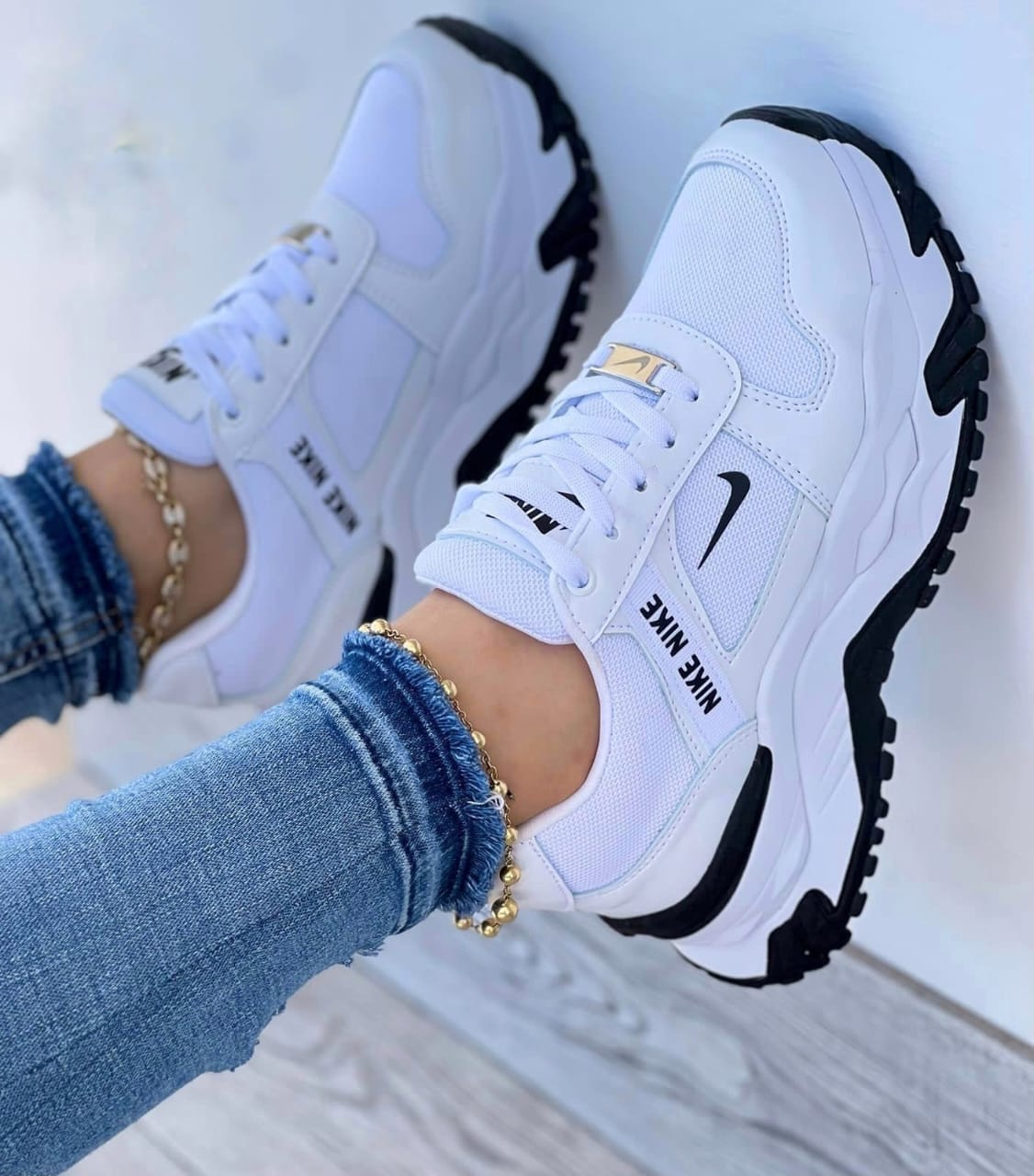 Nuevos Tenis NK UrbanStep